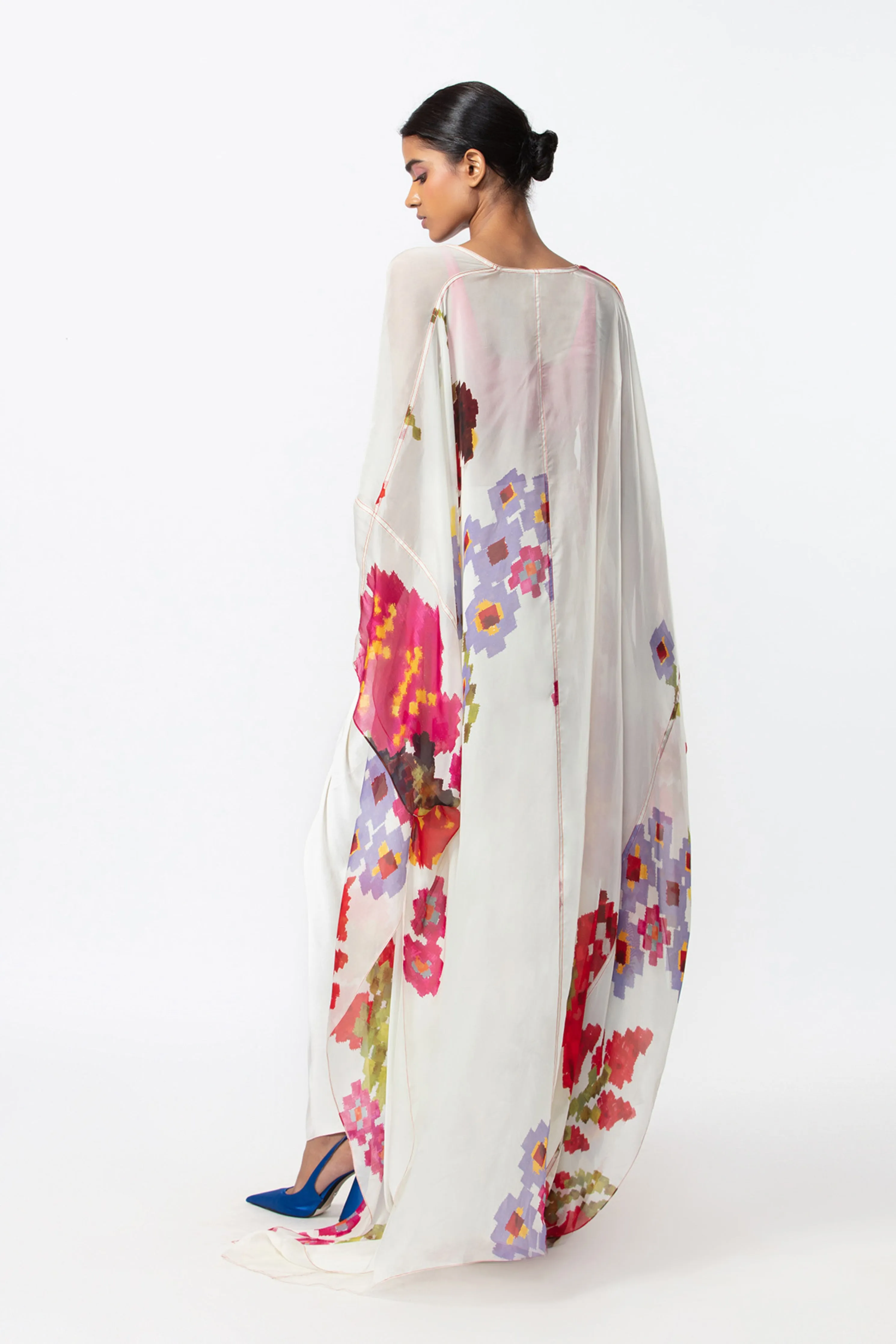 Abstract Floral Printed Cape Set