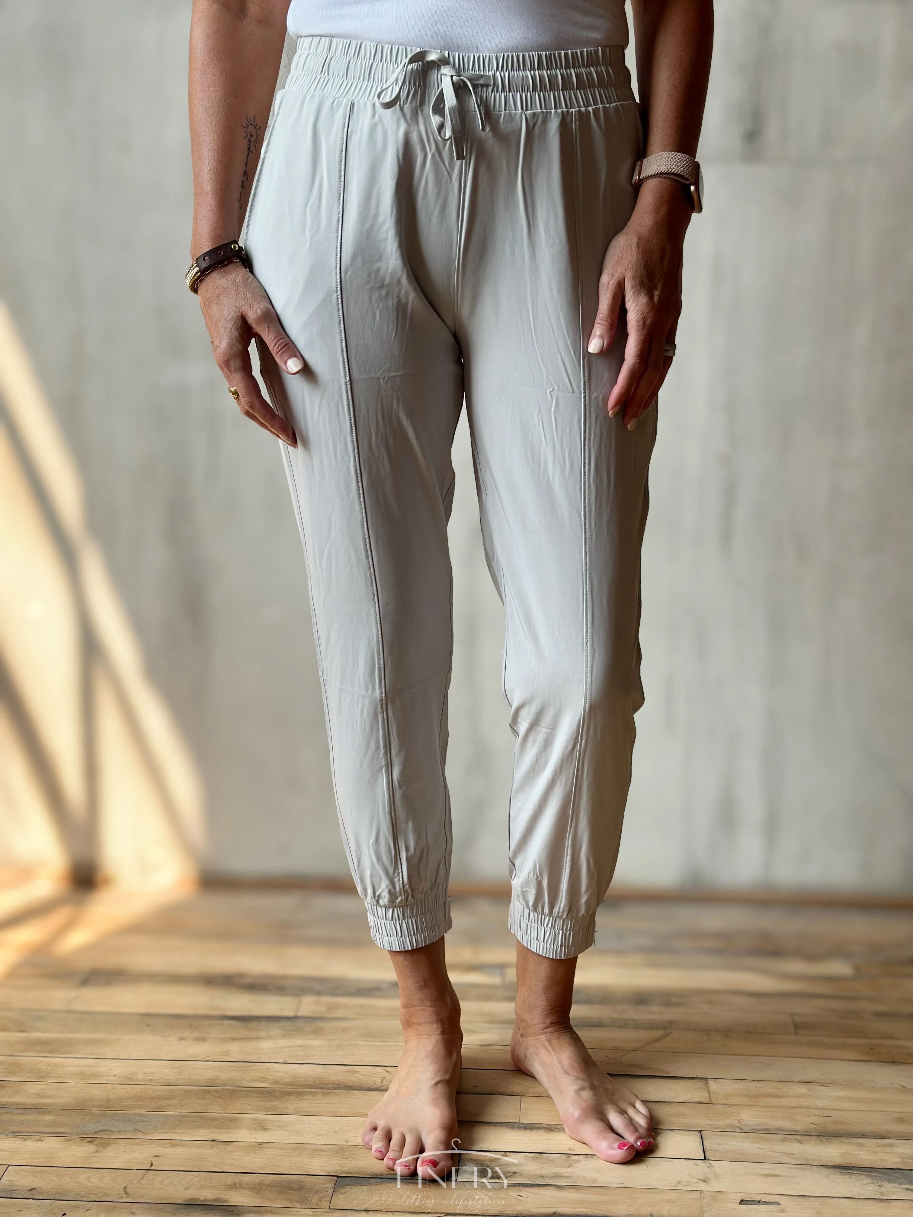 Dalton Joggers