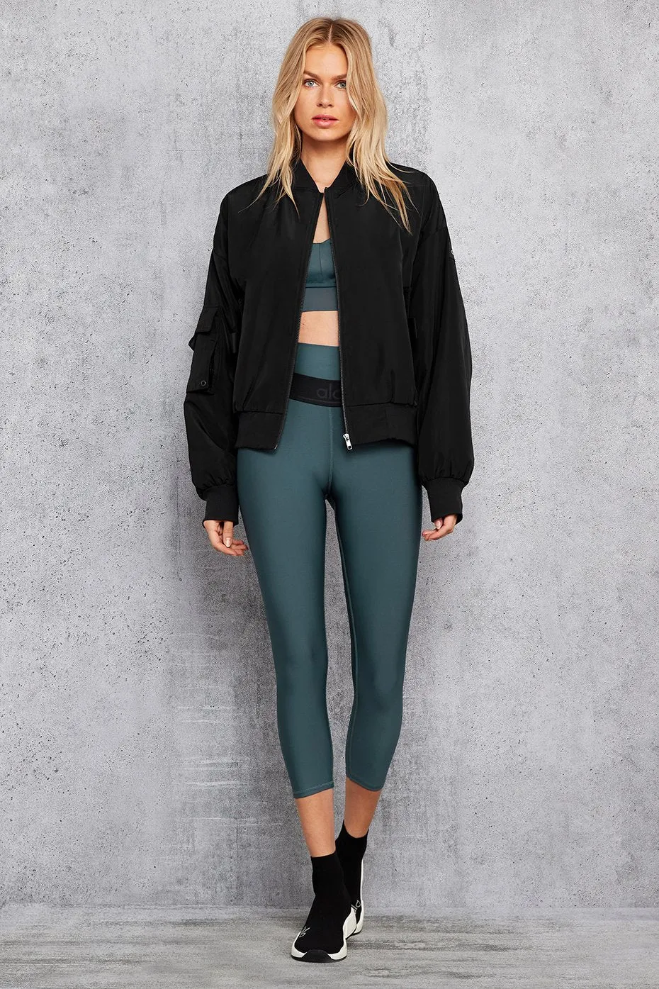 High-Waist Fitness Capri - Deep Jade/Black