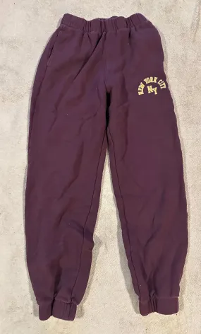 Hollister maroon Sweatpants. New York cit - size Juniors Clothing:      XS (0-3)