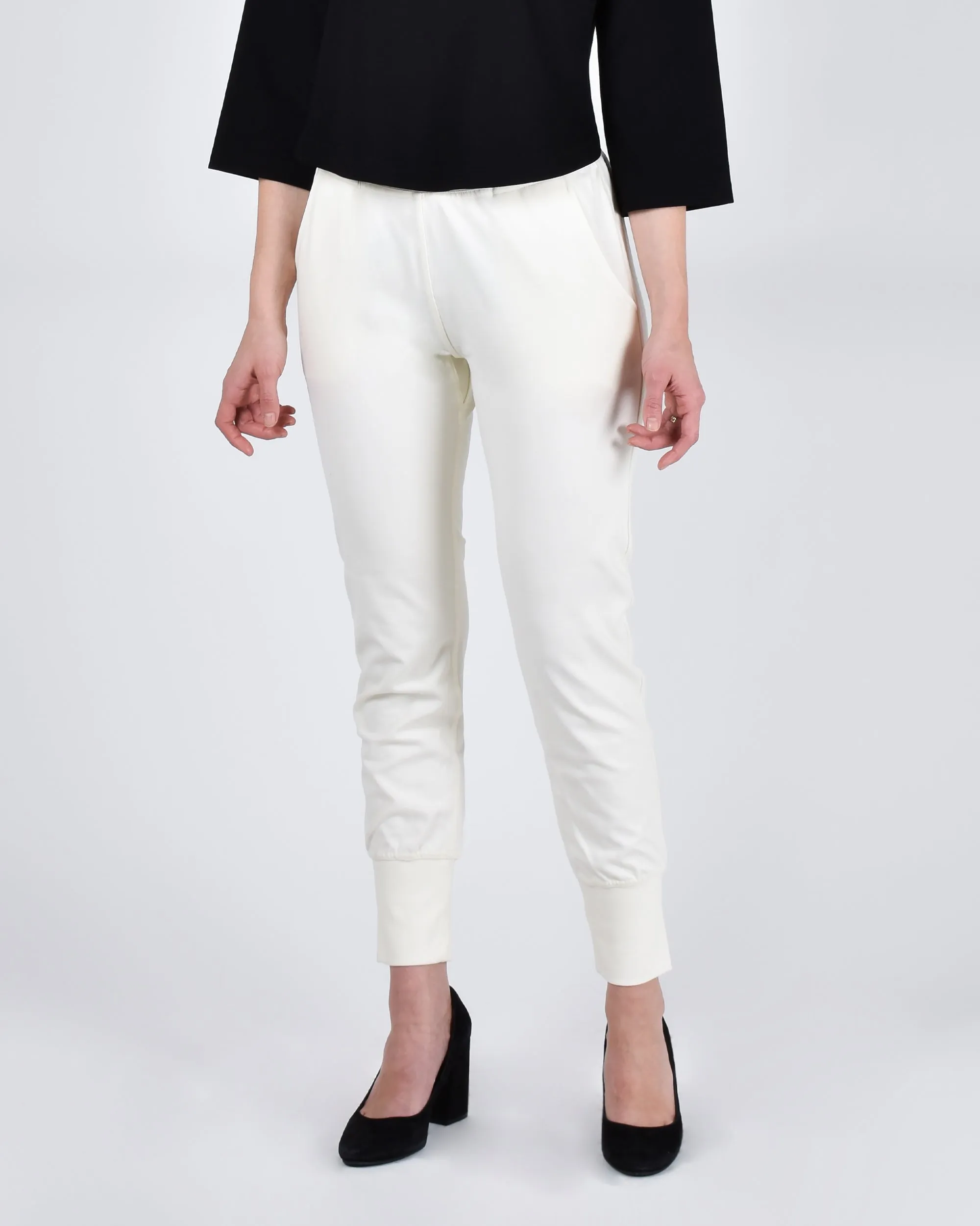 Mocking J Joggers in Cream