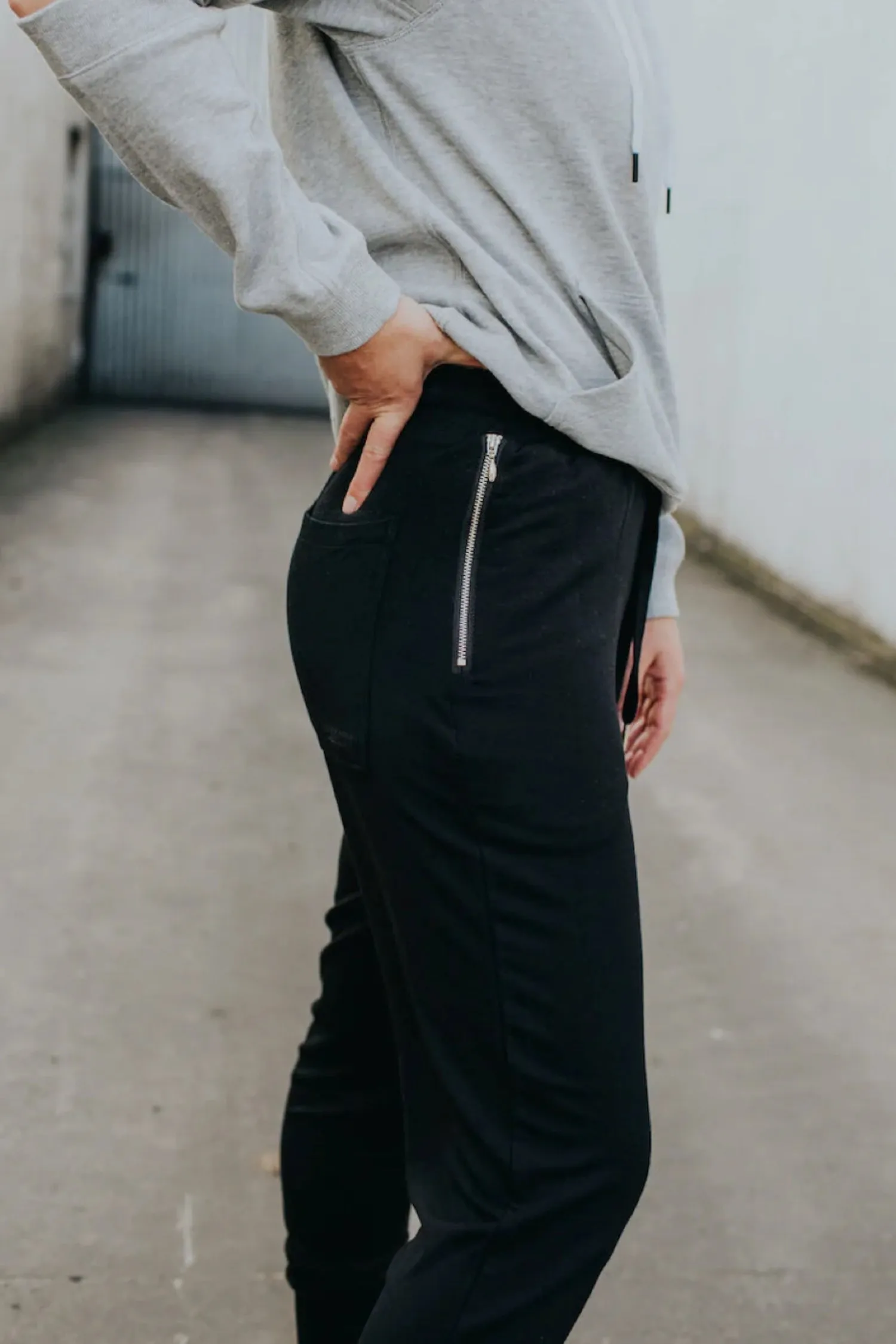 Moke - VIOLETBLK Violet Jogger