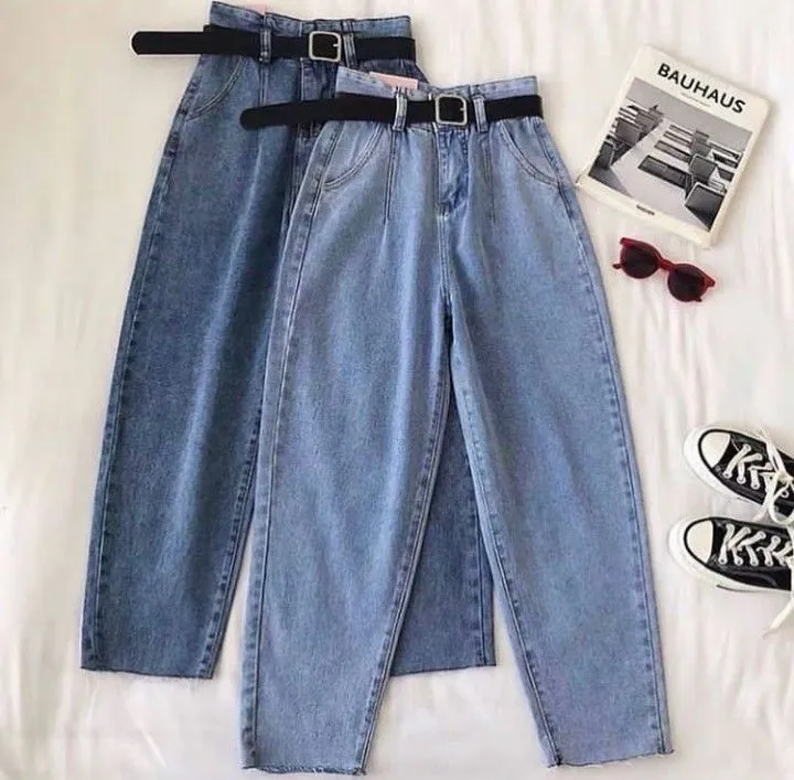 Mom fit jeans