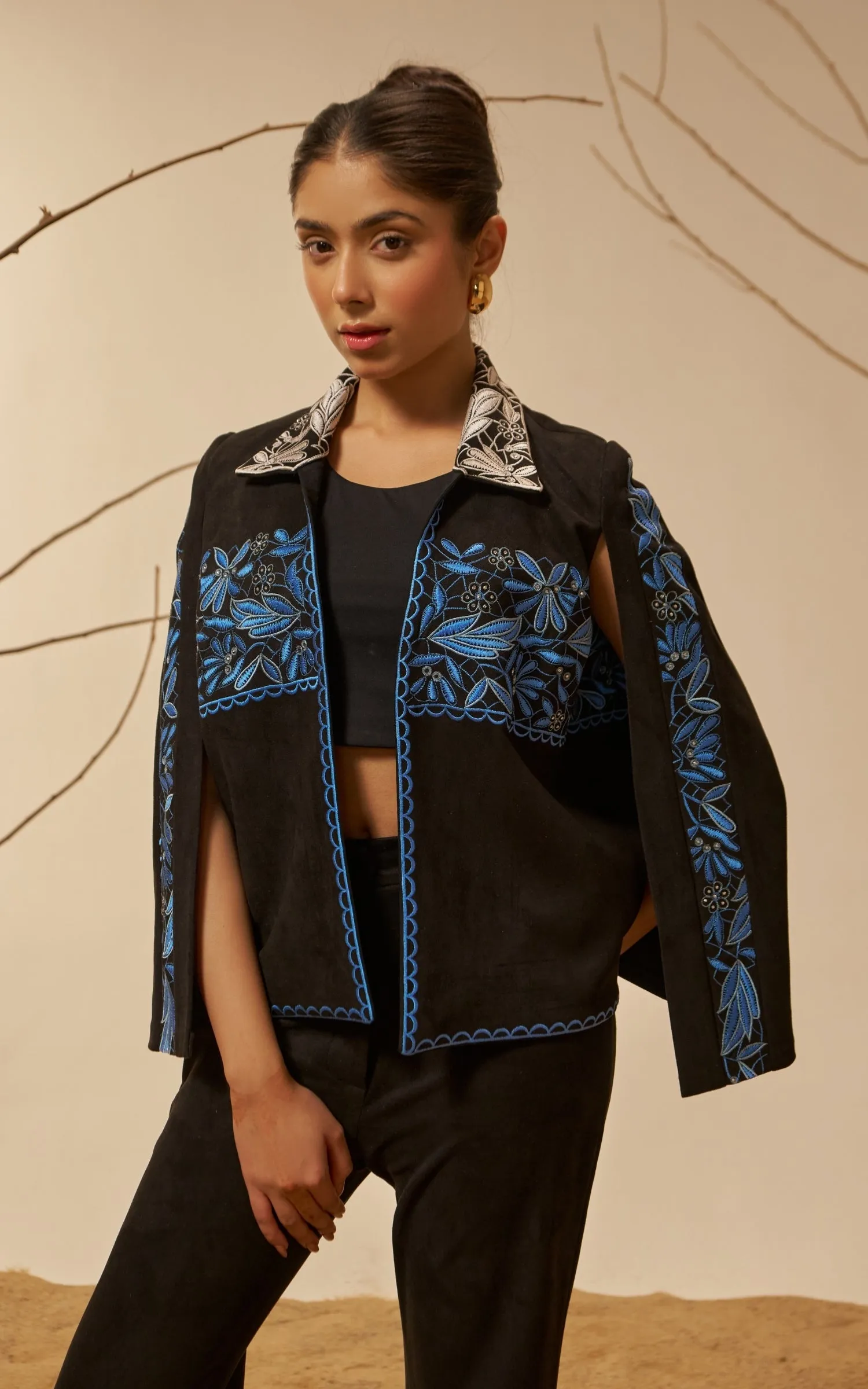 Noir cape